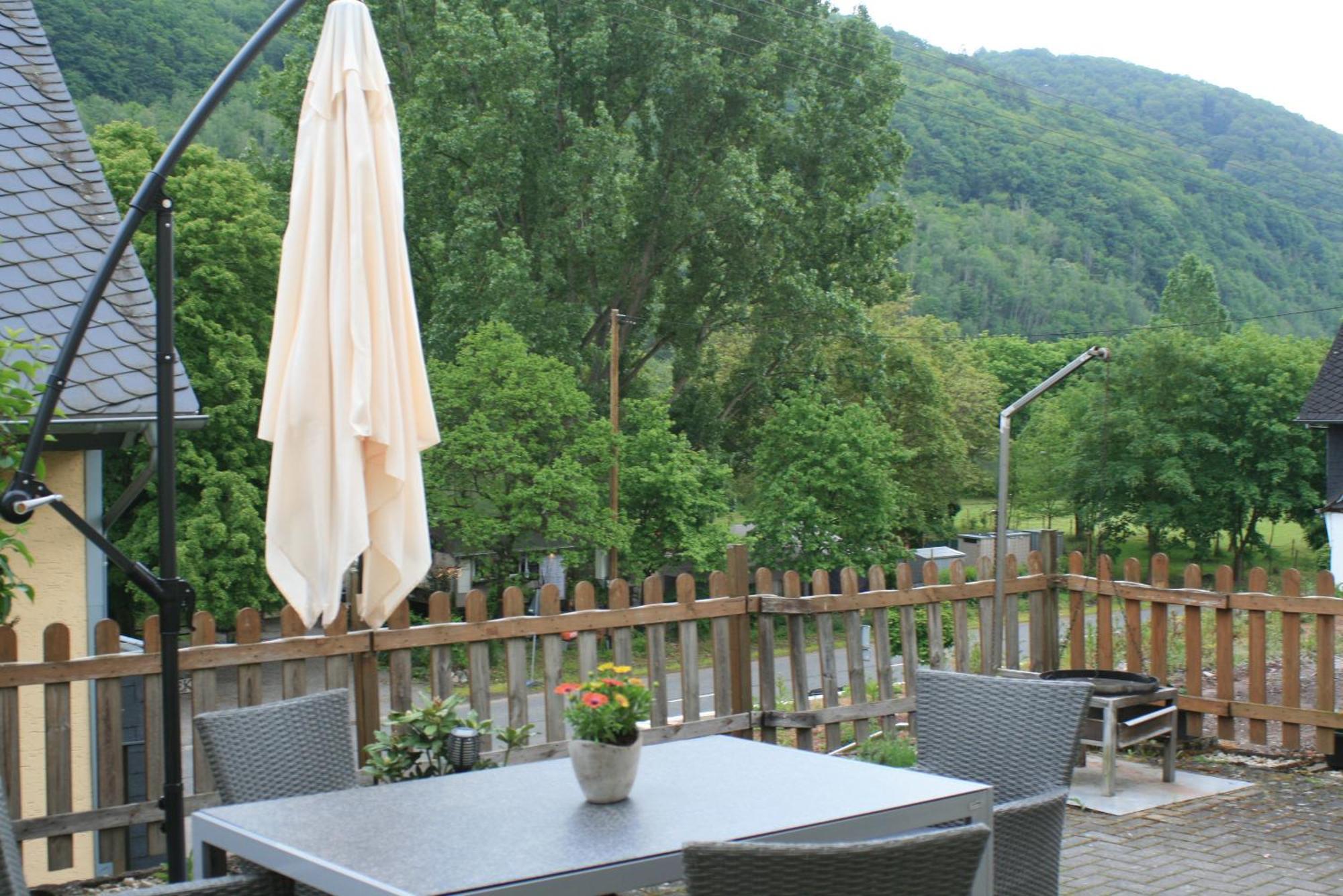 Ferienwohnung Jatta Sankt Aldegund Extérieur photo