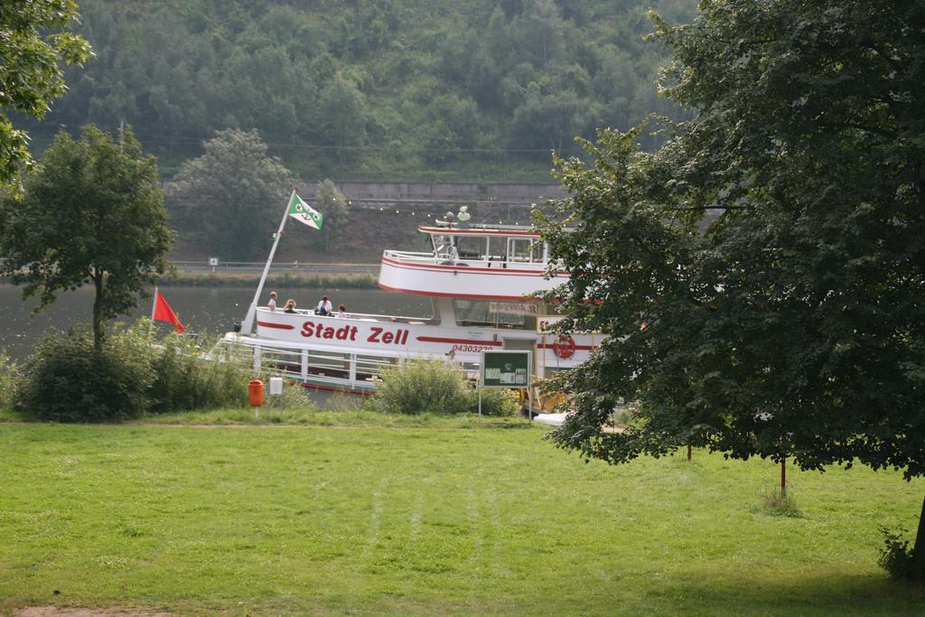 Ferienwohnung Jatta Sankt Aldegund Chambre photo
